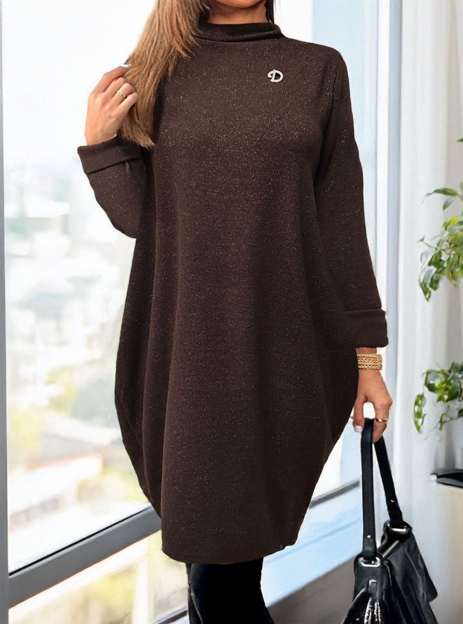 Emelt nyakú, csillámos ruha (csokibarna)