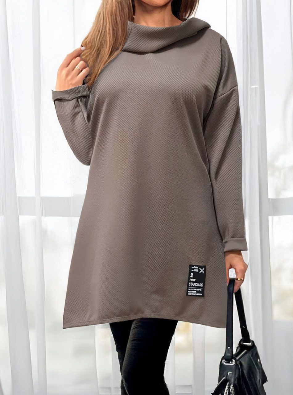 Kámzsás nyakú, anyagában mintás tunika (tejeskávé)