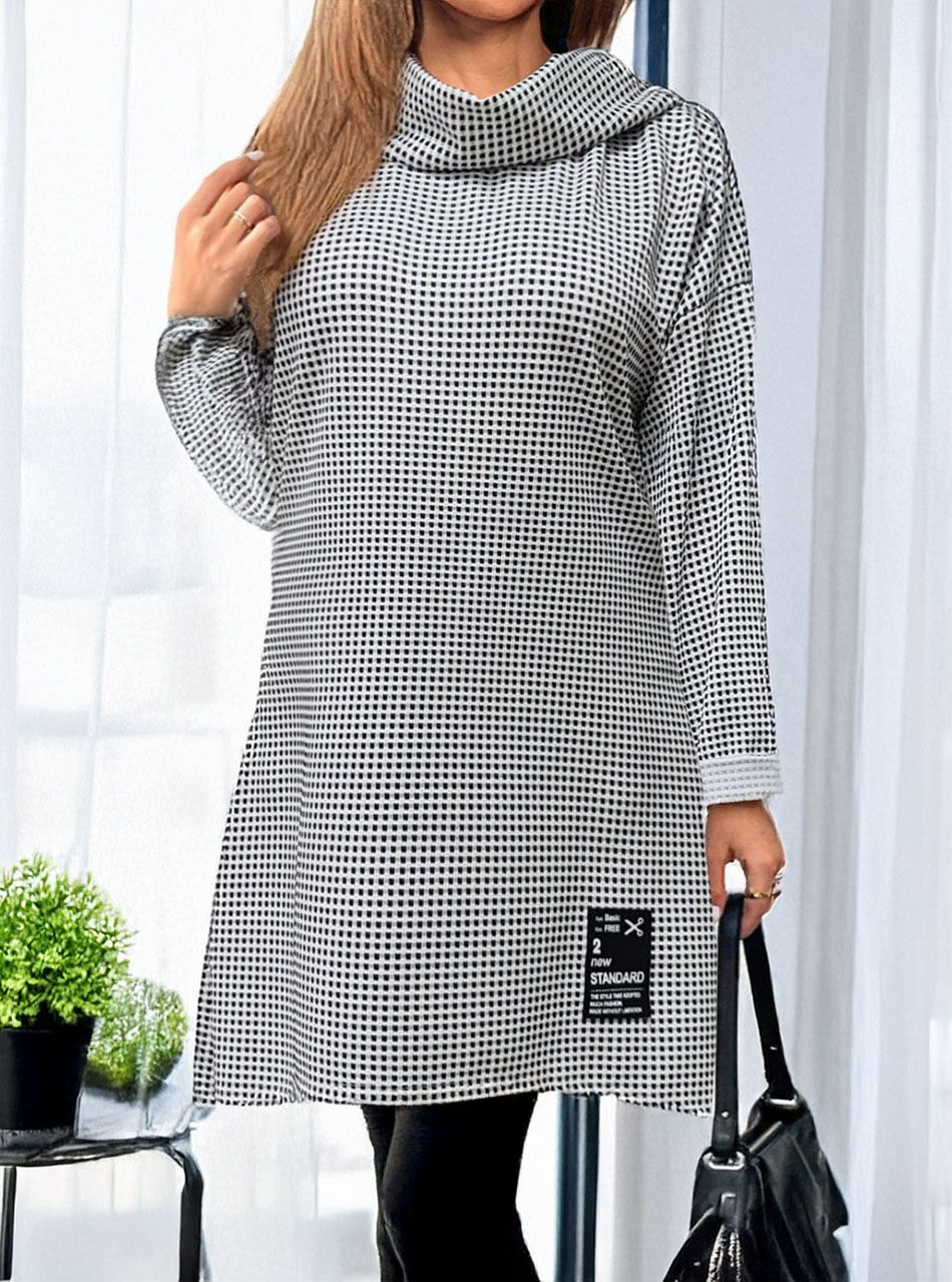 Kámzsás nyakú, anyagában mintás tunika (fekete-fehér)