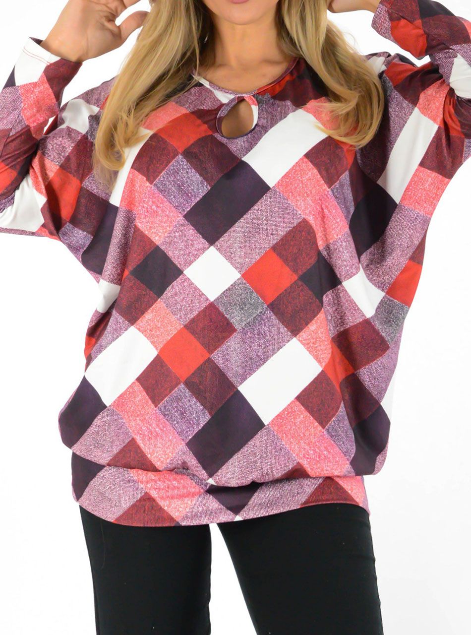 Csepp kivágású, passzés aljú mintás felső V. 