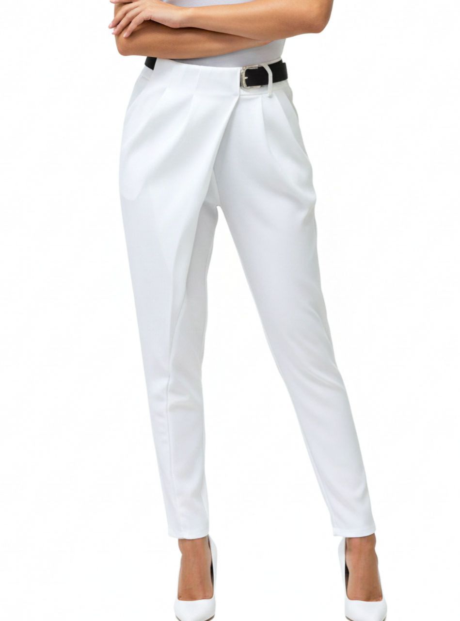 Átlapolt, zsebes nadrág övvel (fehér)