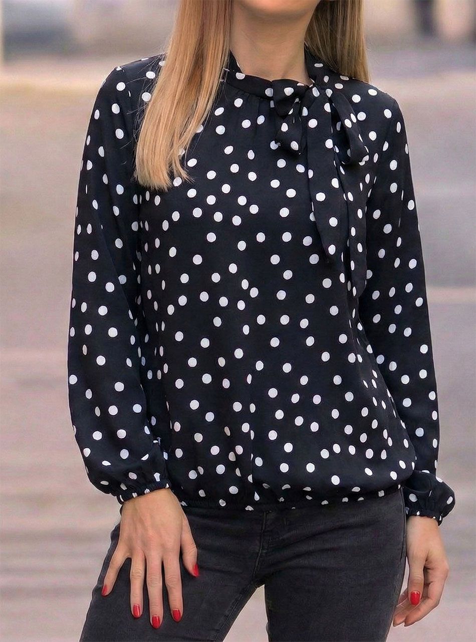 Nyaknál kötős, gumis aljú pöttyös felső (fekete)