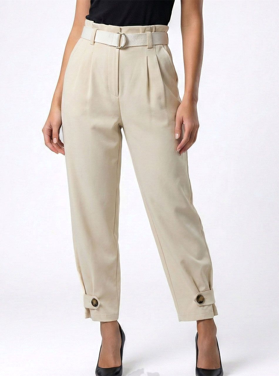 Alján gombdíszes, gumis derekú zsebes nadrág (krém)