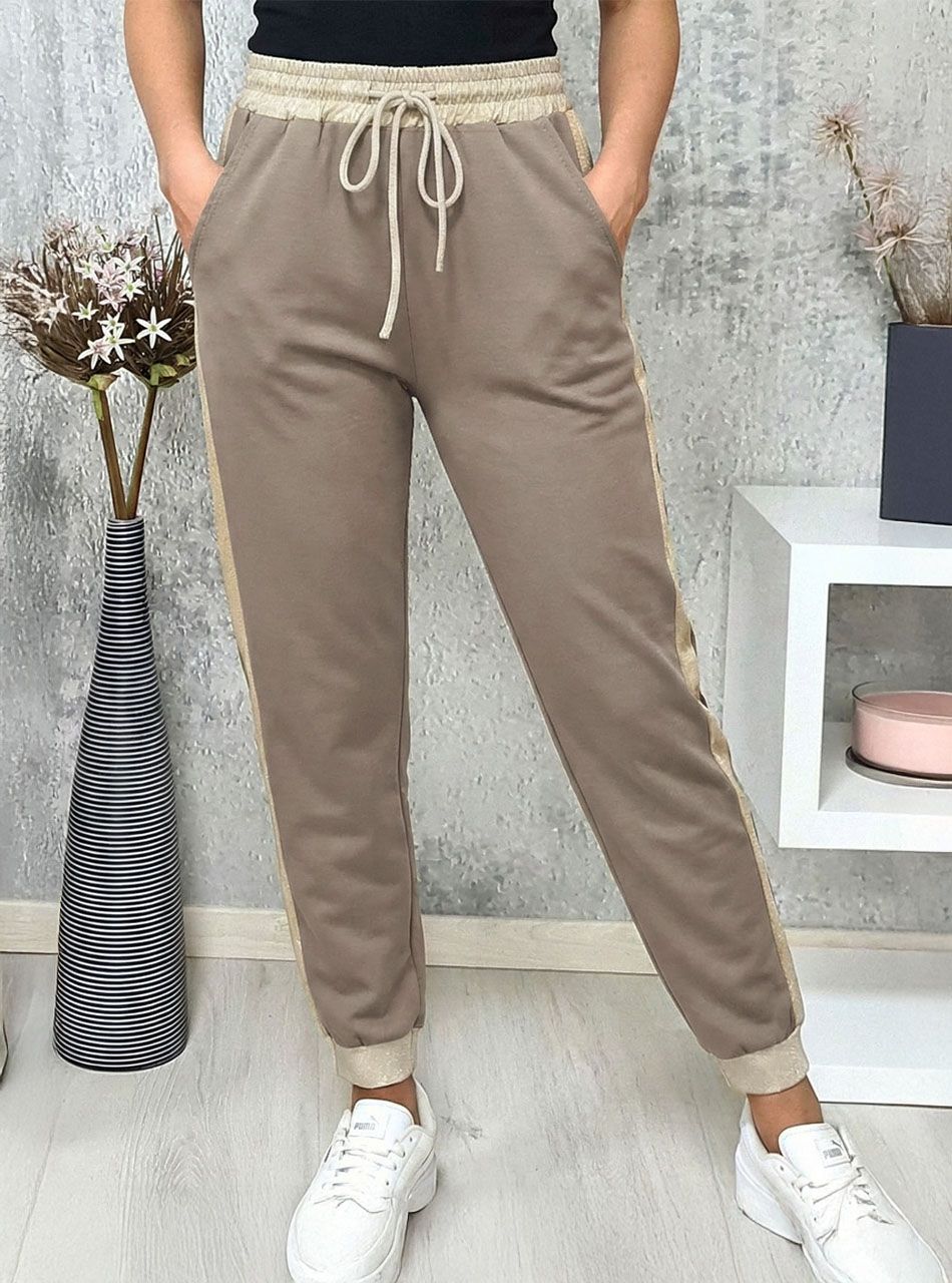 Derekán kötős zsebes nadrág (tejeskávé)