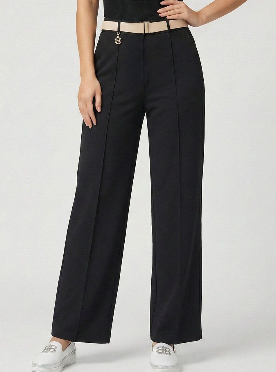 Elöl tűzött, zsebes nadrág övvel (fekete)