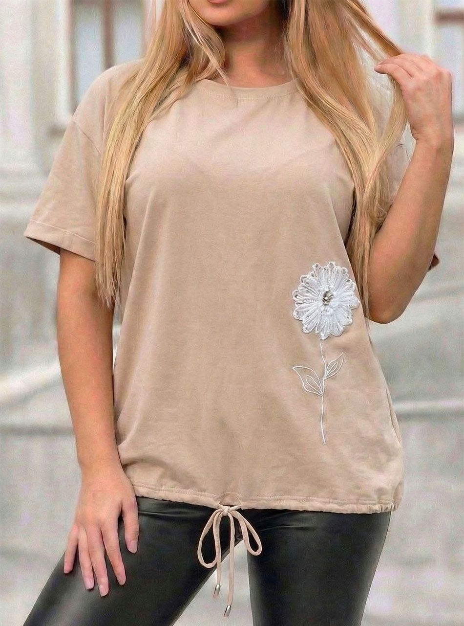 3D virágmintás, alján köthető felső (tejeskávé)