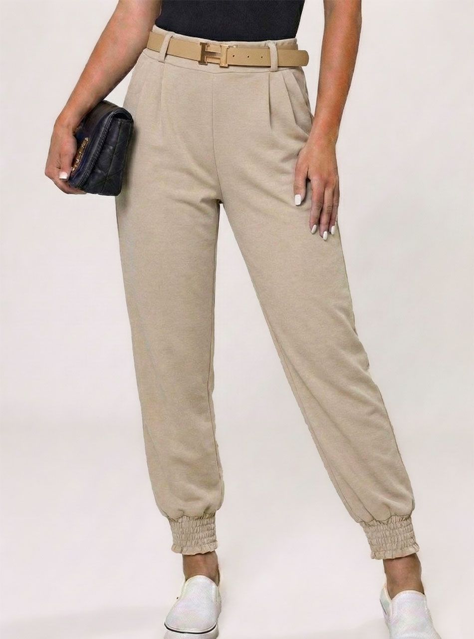 Gumírozott aljú, öves nadrág (bézs)