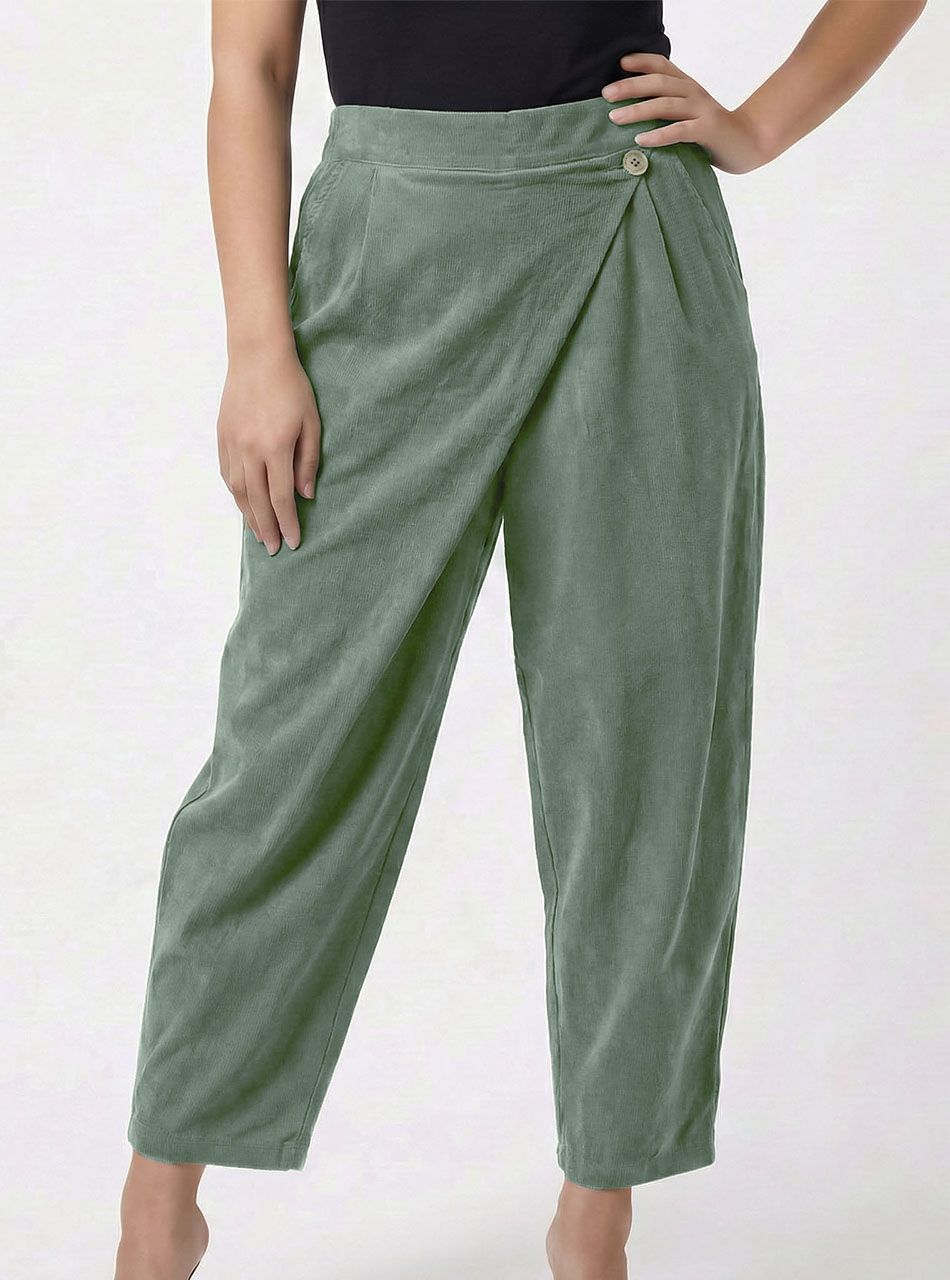 Átlapolt, gombdíszes kord hatású vékony nadrág (kheki)