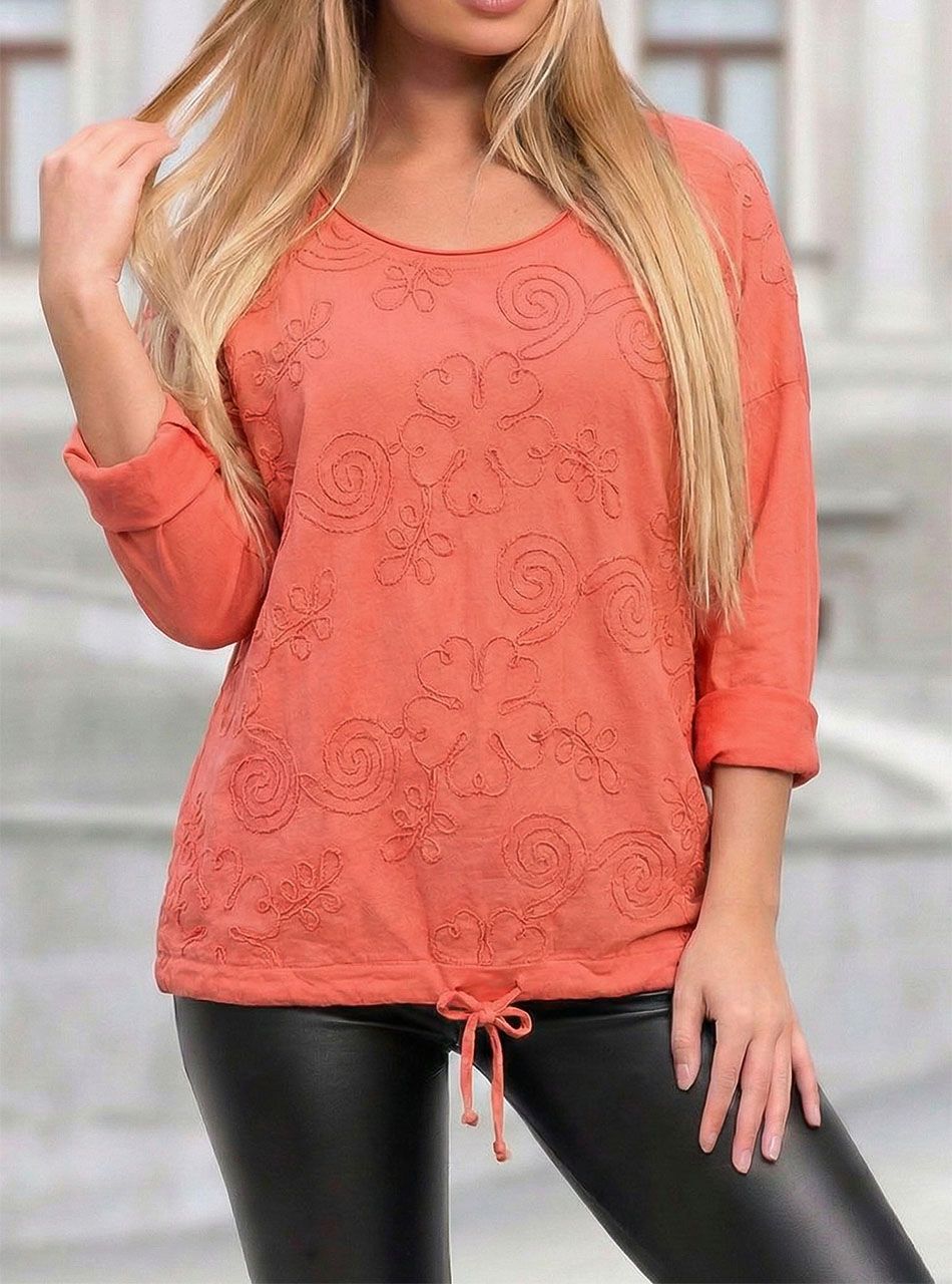 Alján köthető, hímzett mintás felső (korall)