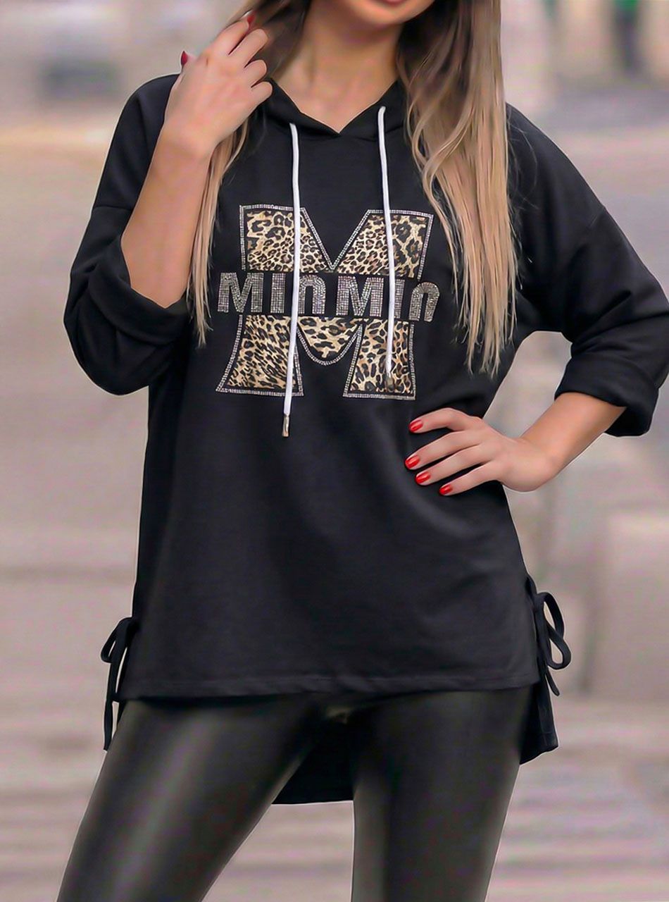 Kétoldalt felvágott, strasszos kapucnis felső (fekete)