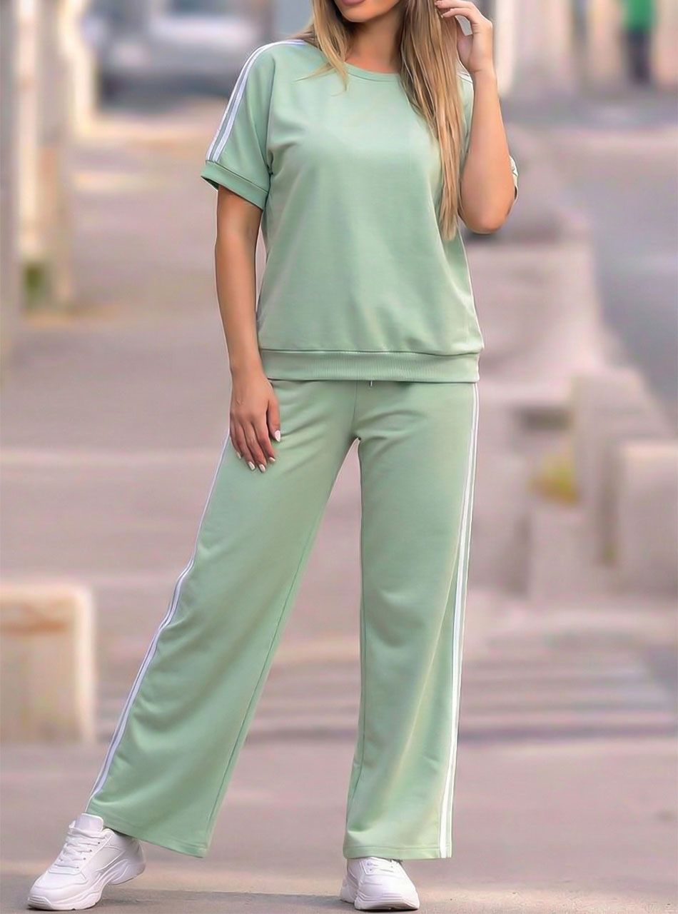 Oldalán csíkos együttes (világoszöld)