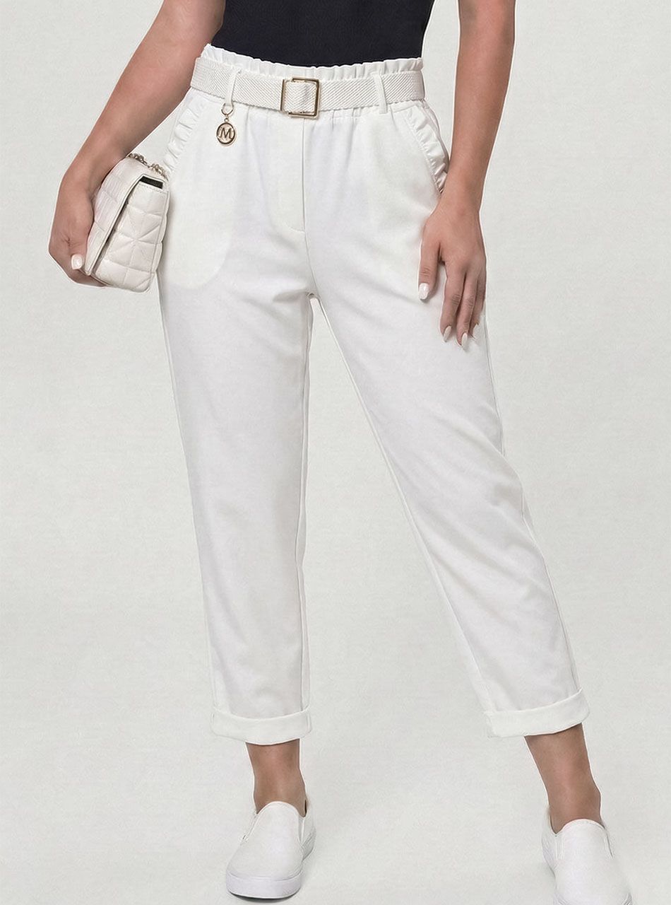 Zsebnél fodros, gumis derekú zsebes nadrág övvel (krémfehér)