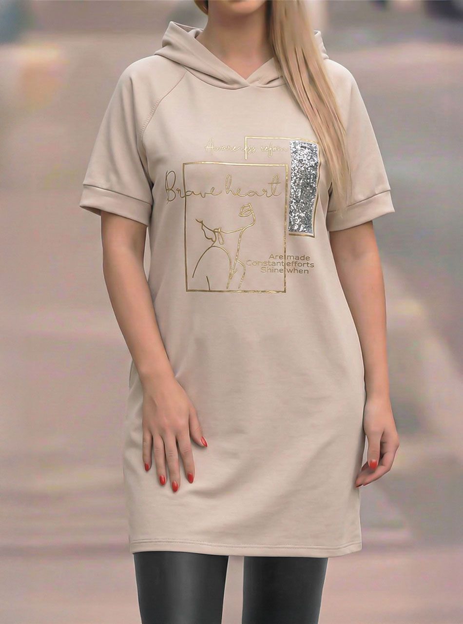 Kapucnis, flitteres zsebes tunika (bézs)