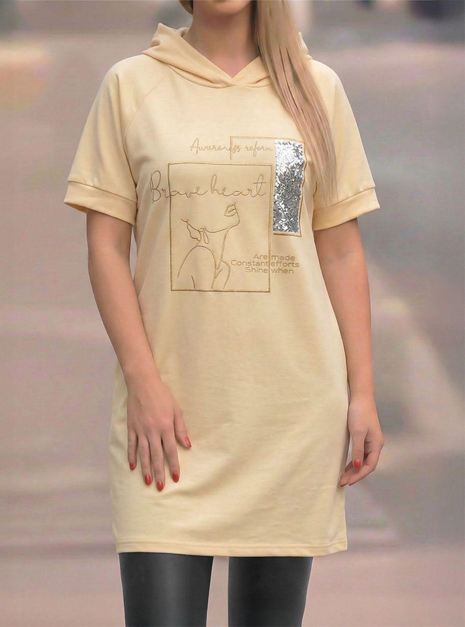 Kapucnis, flitteres zsebes tunika (sárga)