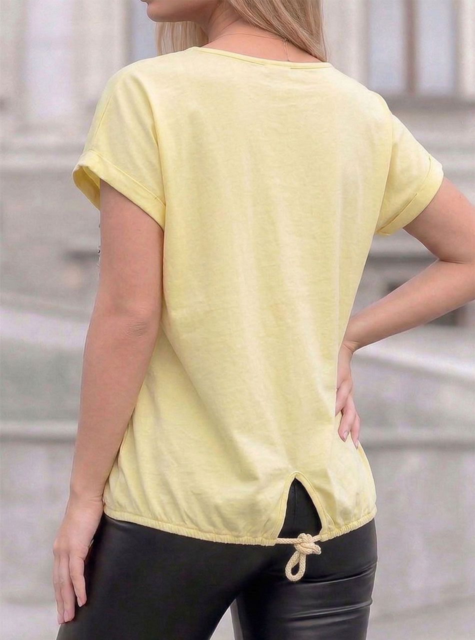 Hátul köthető, hímzett mintás felső (sárga)