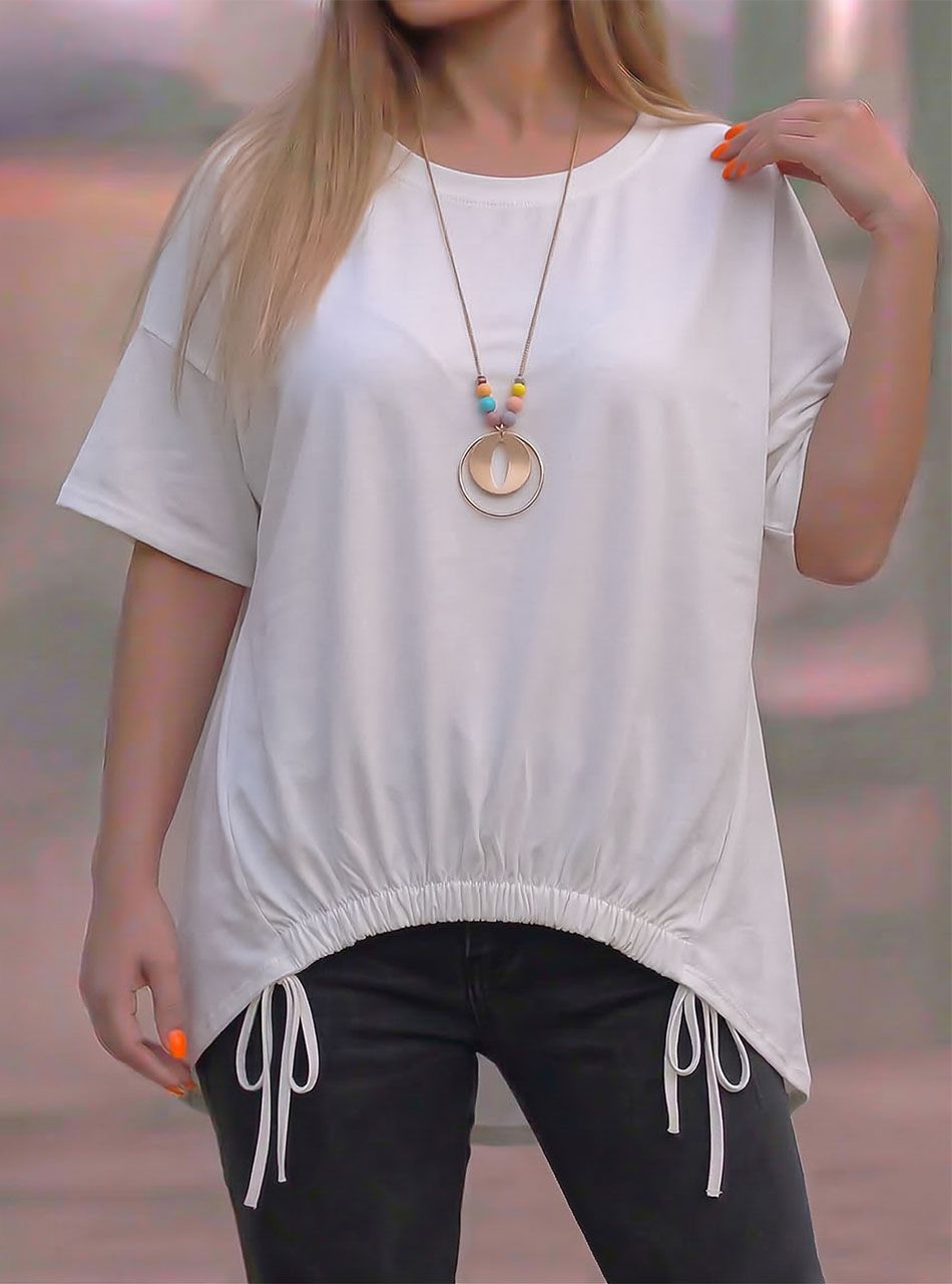 Elöl gumis, kétoldalt köthető nyakláncos felső (krémfehér)