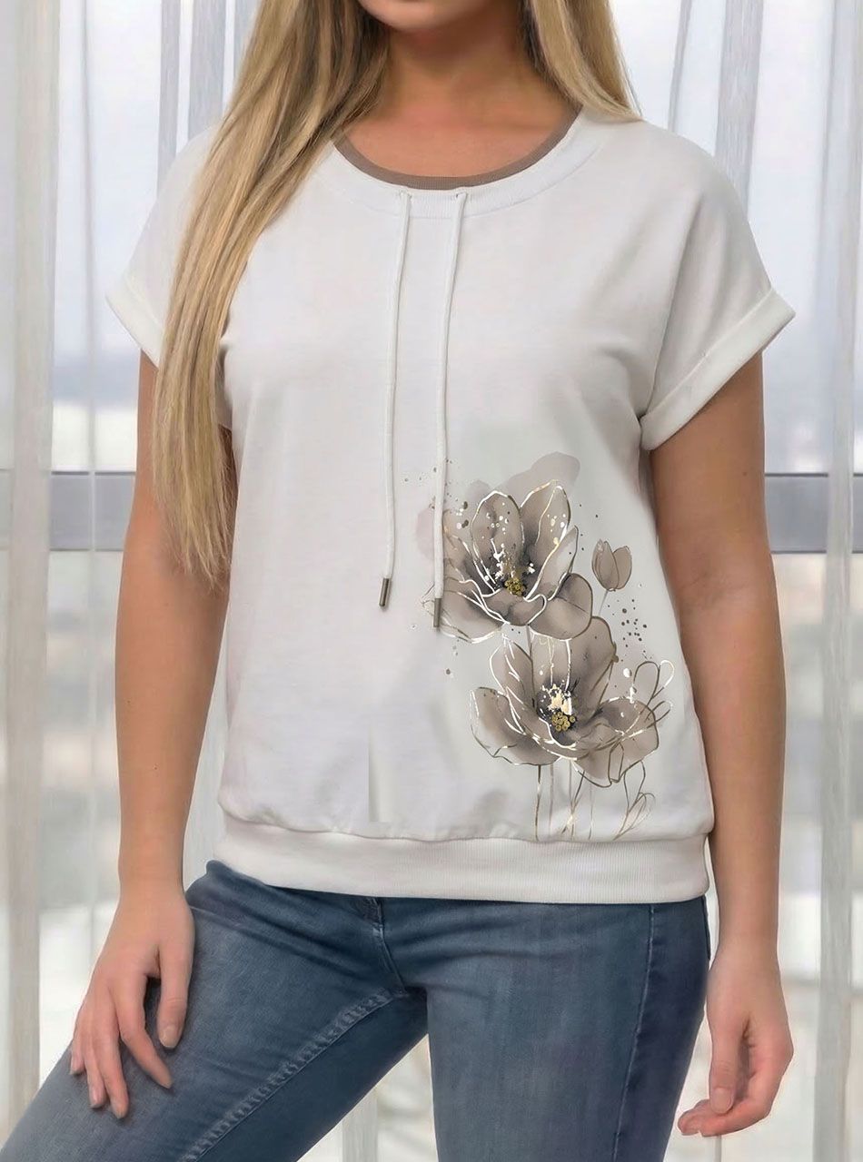 Nyaknál húzható, passzés aljú virág mintás felső (fehér)