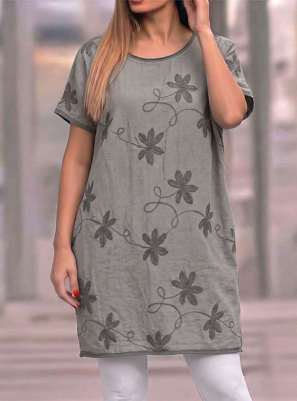 Hímzett virág mintás ruha (tejeskávé)