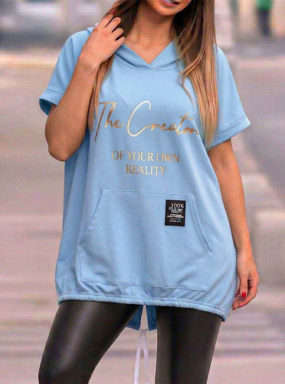 Kenguru zsebes, kapucnis felső (világoskék)