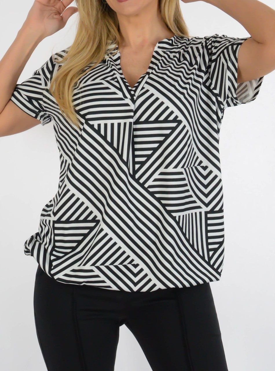 YesStory V nyakú, gumis aljú mintás felső IV.