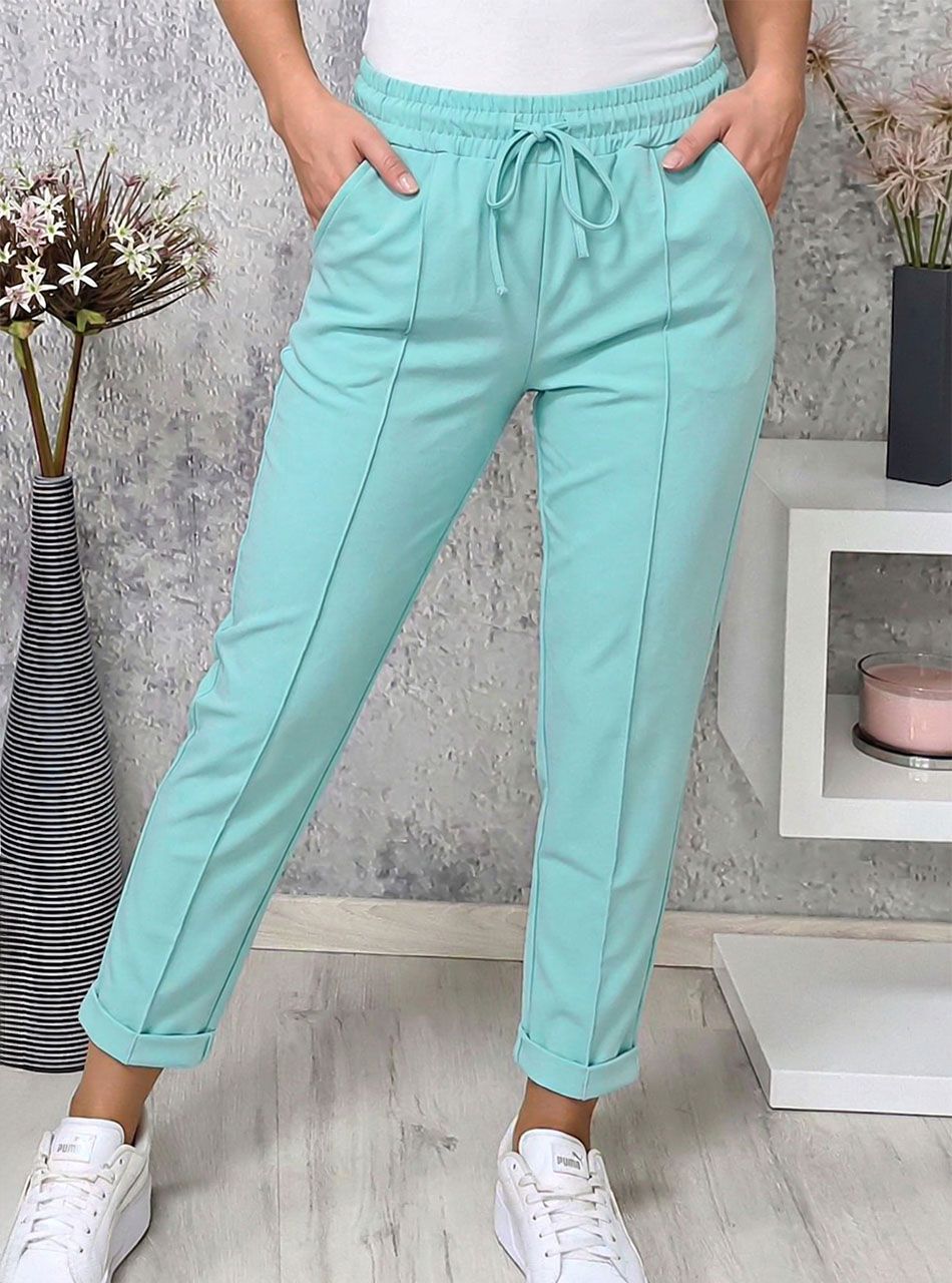 Elején tűzött, gumis derekú zsebes nadrág (világoszöld)