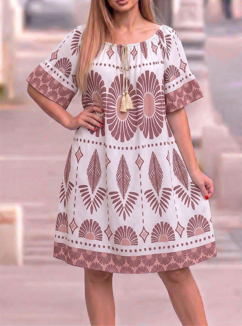 Nyaknál gumírozott, mintás lenge ruha (púder)