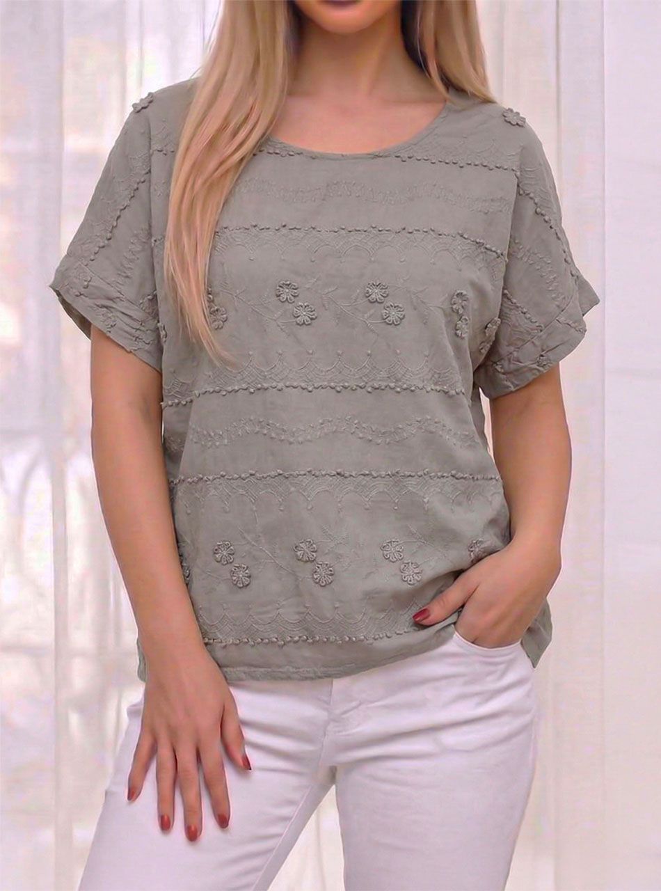 Hímzett mintás felső (tejeskávé)