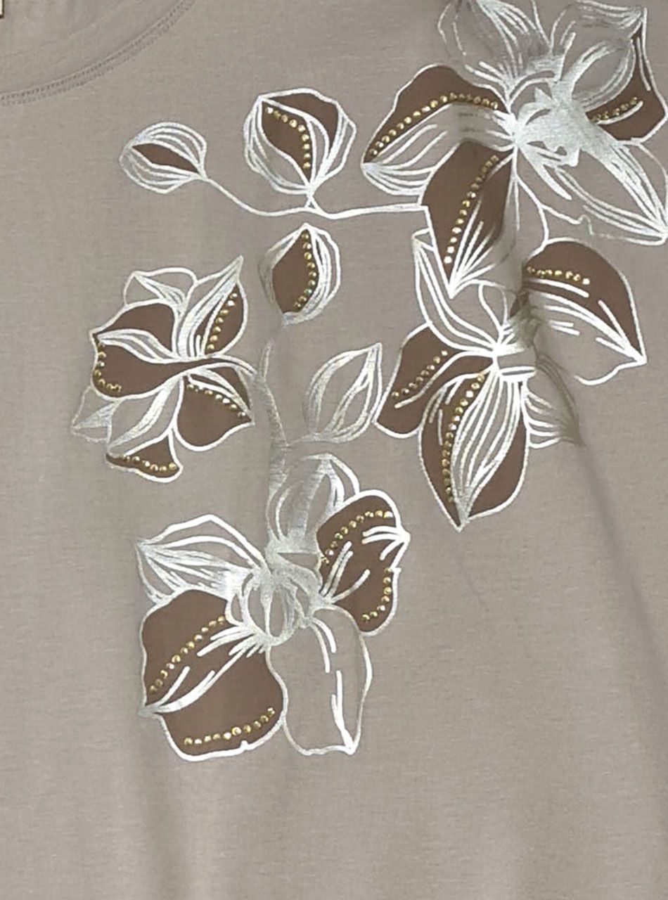 Passzés aljú, virág mintás strasszos felső (tejeskávé)