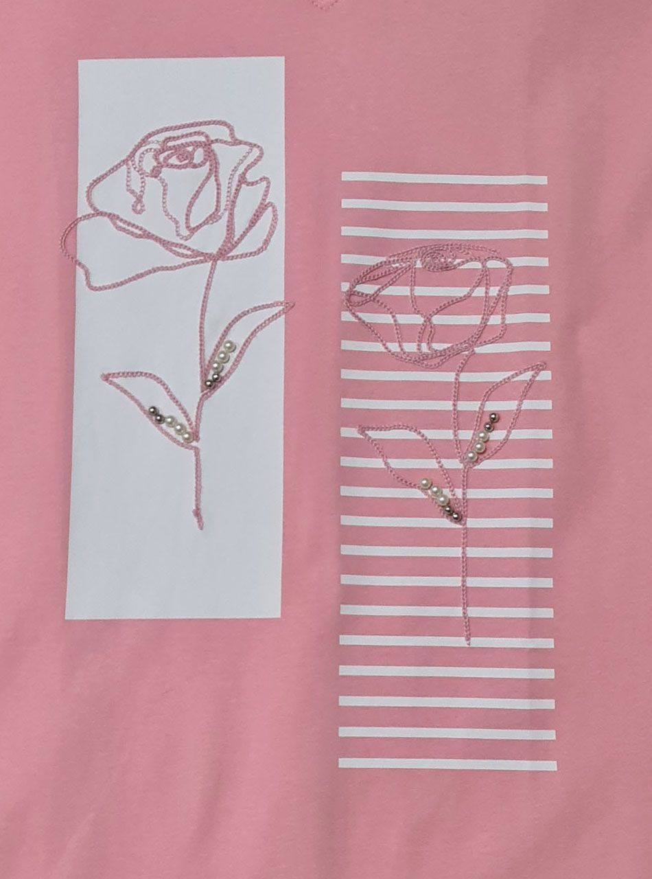 Hímzett virág mintás, gyöngydíszes V nyakú felső (rózsaszín)