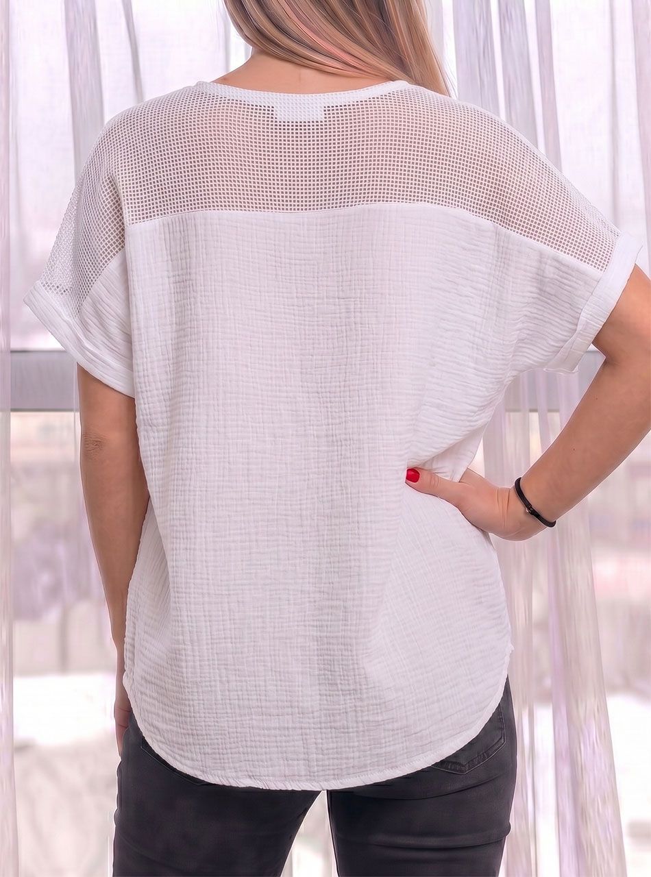 Nyaknál horgolt, géz anyagú felső (fehér)