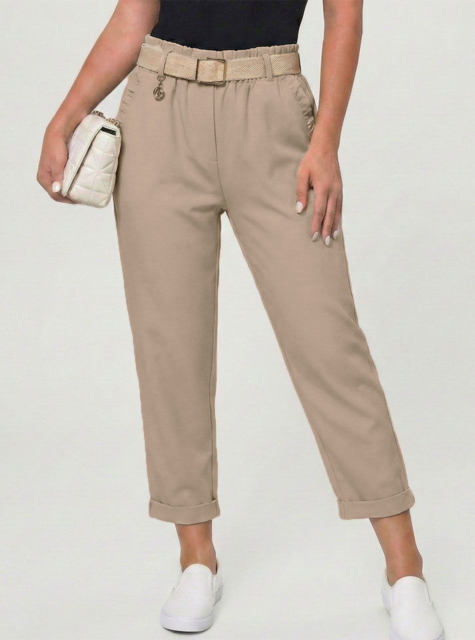 Zsebnél fodros, gumis derekú zsebes nadrág övvel (világos barna)