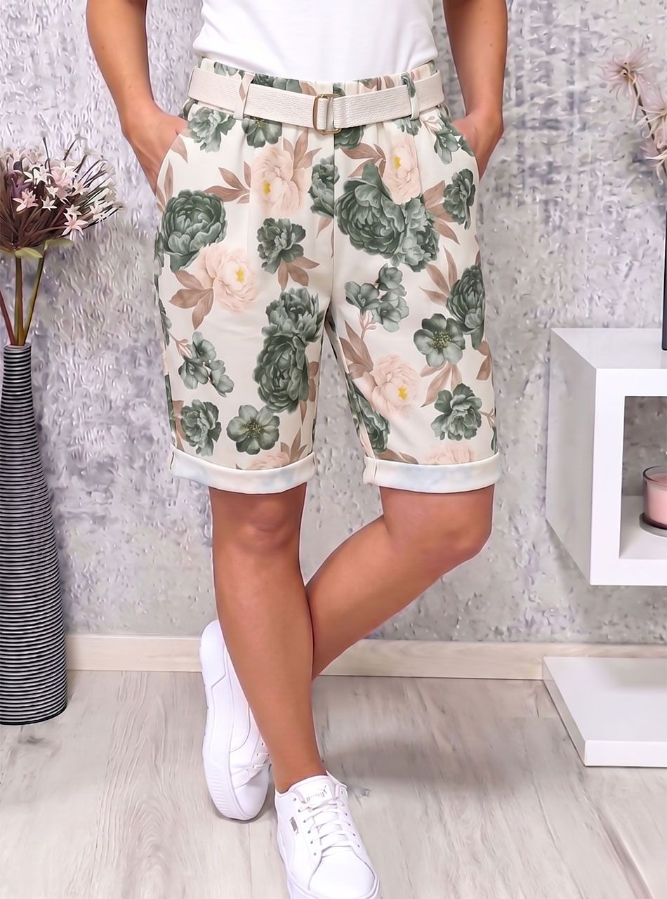 Virág mintás, gumis derekú zsebes térdnadrág övvel (kheki)