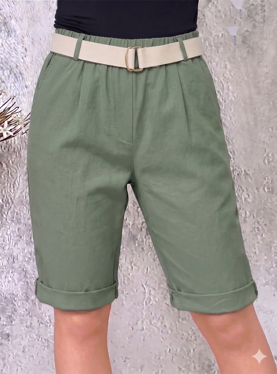 Gumis derekú, zsebes térdnadrág övvel (kheki)