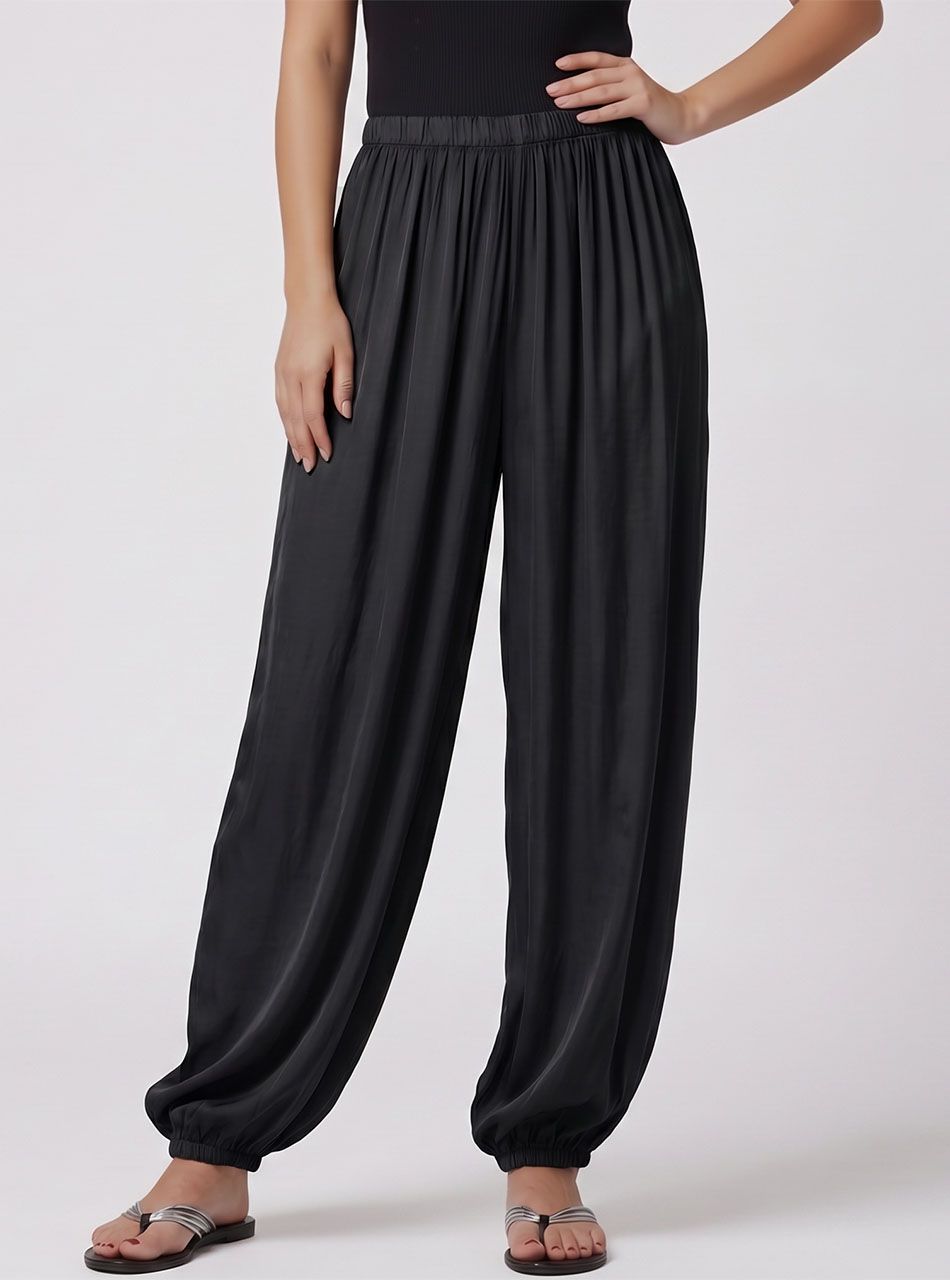 Gumis aljú, lenge nadrág (fekete)