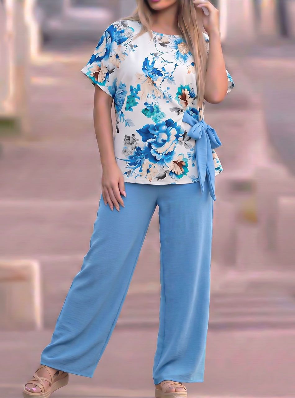 Derekán kötős, virág mintás lenge együttes (világoskék)